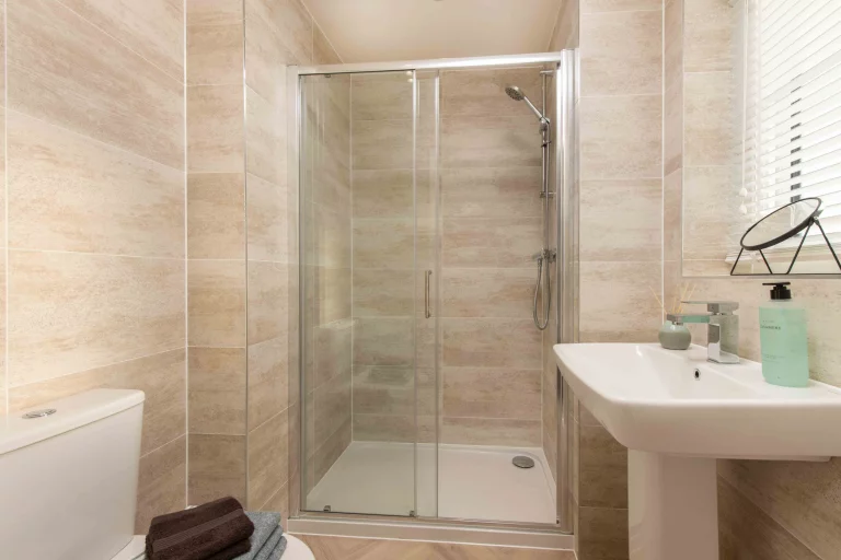 Image carousel 3578471 1776481360