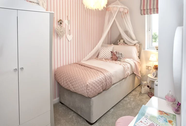 Image carousel 3579821 1776826987