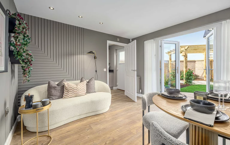 Image carousel 3579991 1776913281