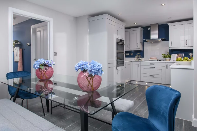 Image carousel 3580666 1776999822