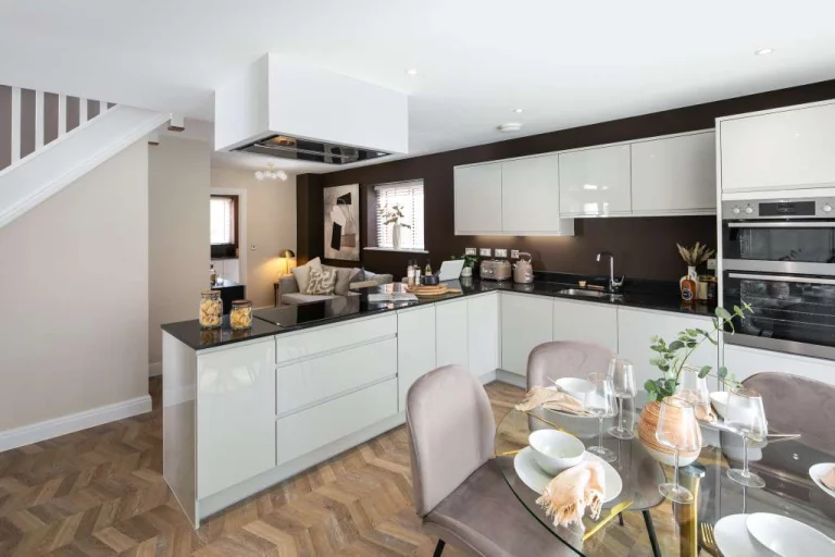 Image carousel 3580941 1777082472