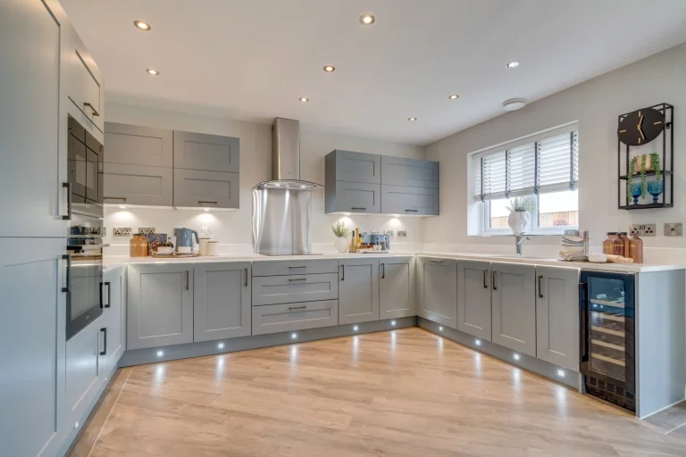 Image carousel 3582271 1777352470