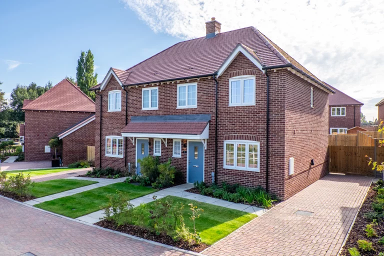 Image carousel 3583426 1777450922