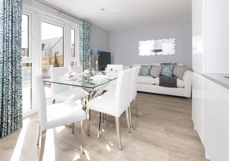 Image carousel 3653751 1788318178