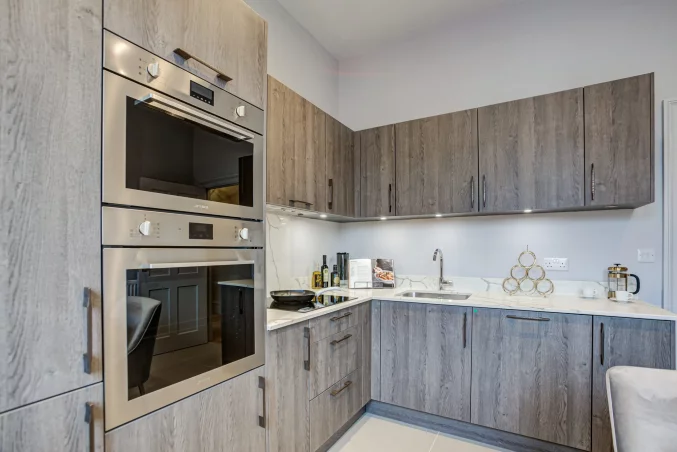 Property box 3133231 1754296949