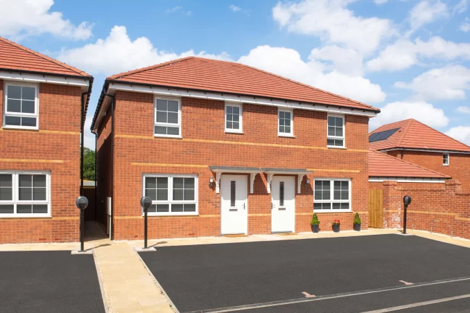 Property box 3273741 1748484171