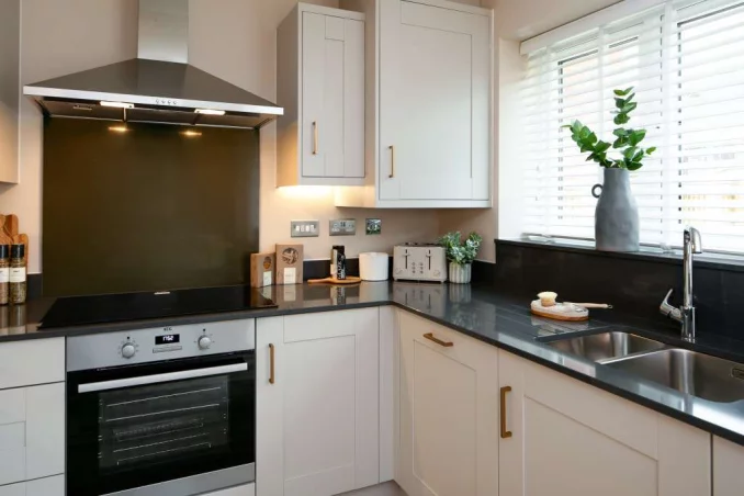 Property box 3294331 1749489976