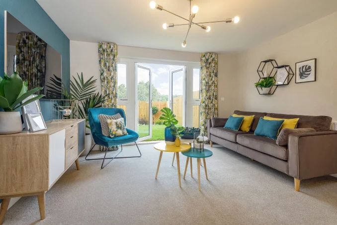 Property box 3311396 1750817018