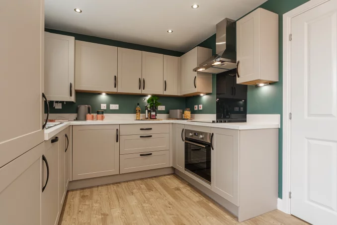 Property box 3316311 1751335429