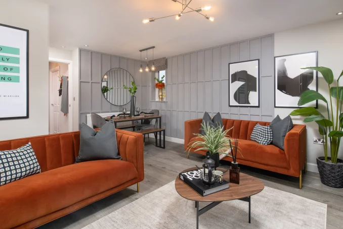 Property box 3318441 1751680892