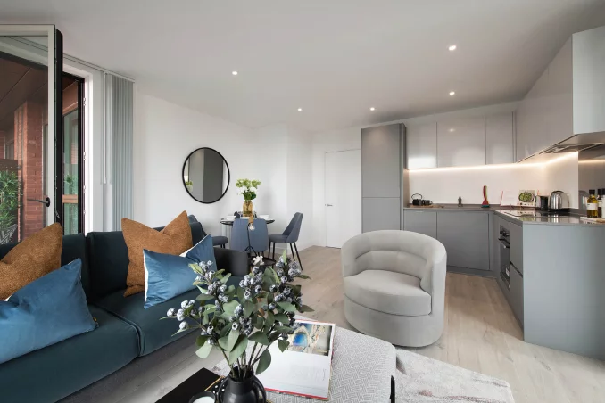 Property box 3322311 1751968860