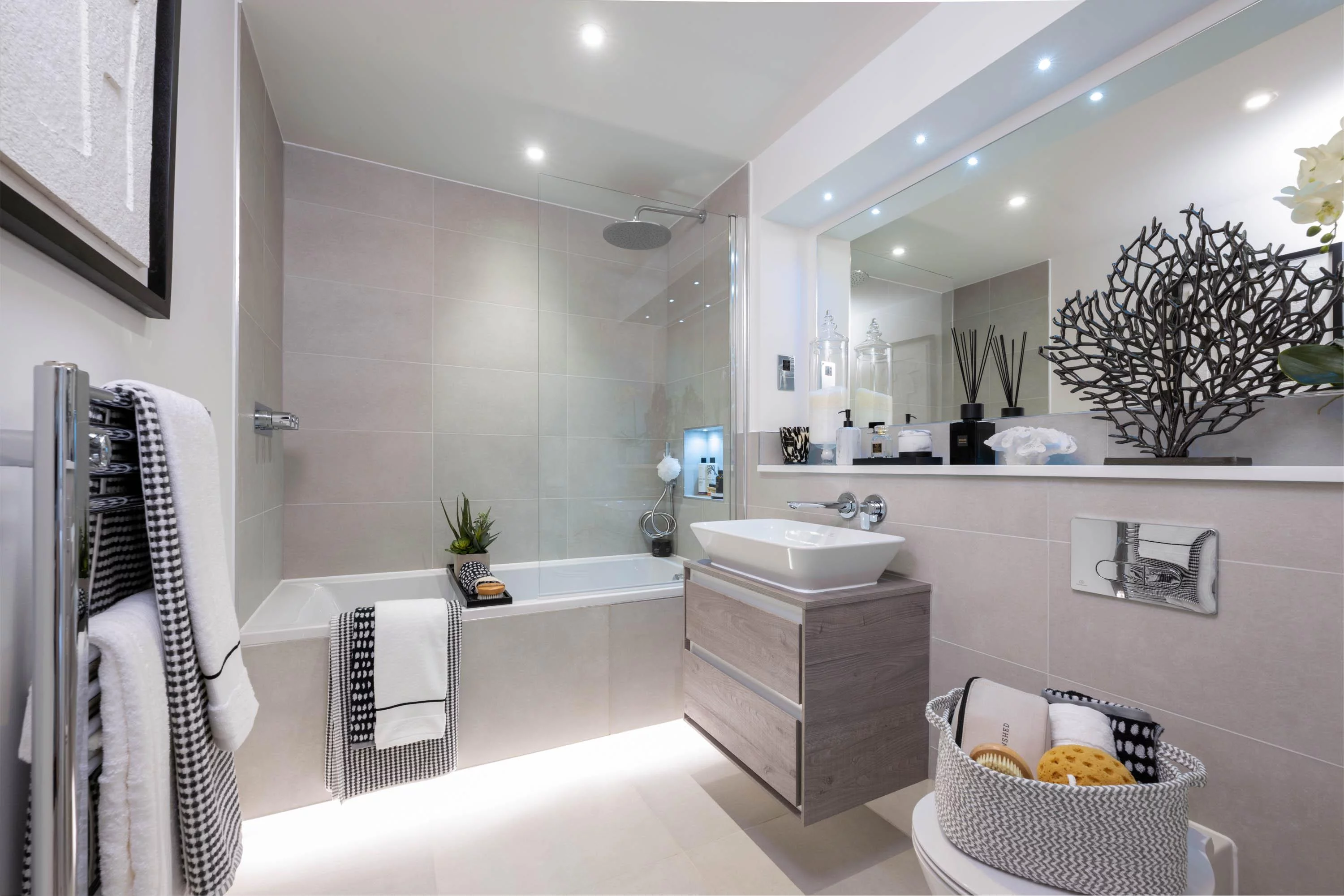 Property box 3326306 1752427435