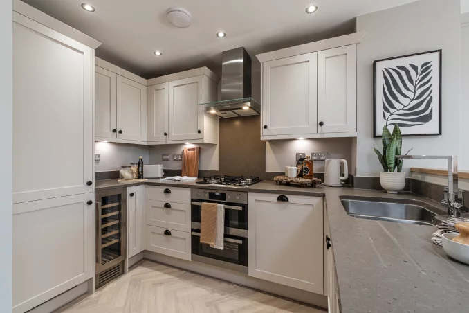 Property box 3333461 1753322642