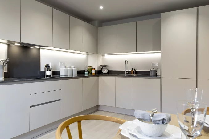 Property box 3460161 1756666094