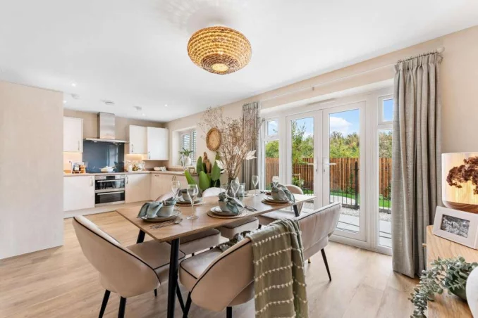 Property box 3527261 1768356065