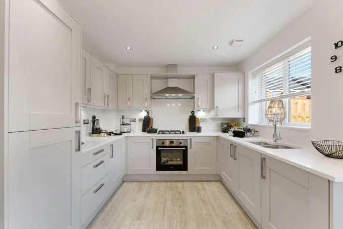 Property box 3549261 1771466460