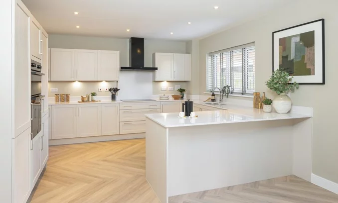 Property box 3634611 1784858468