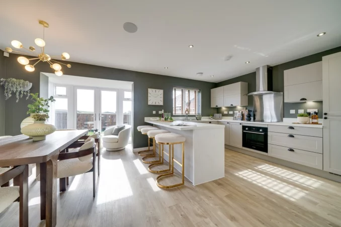 Property box 3649771 1787202085